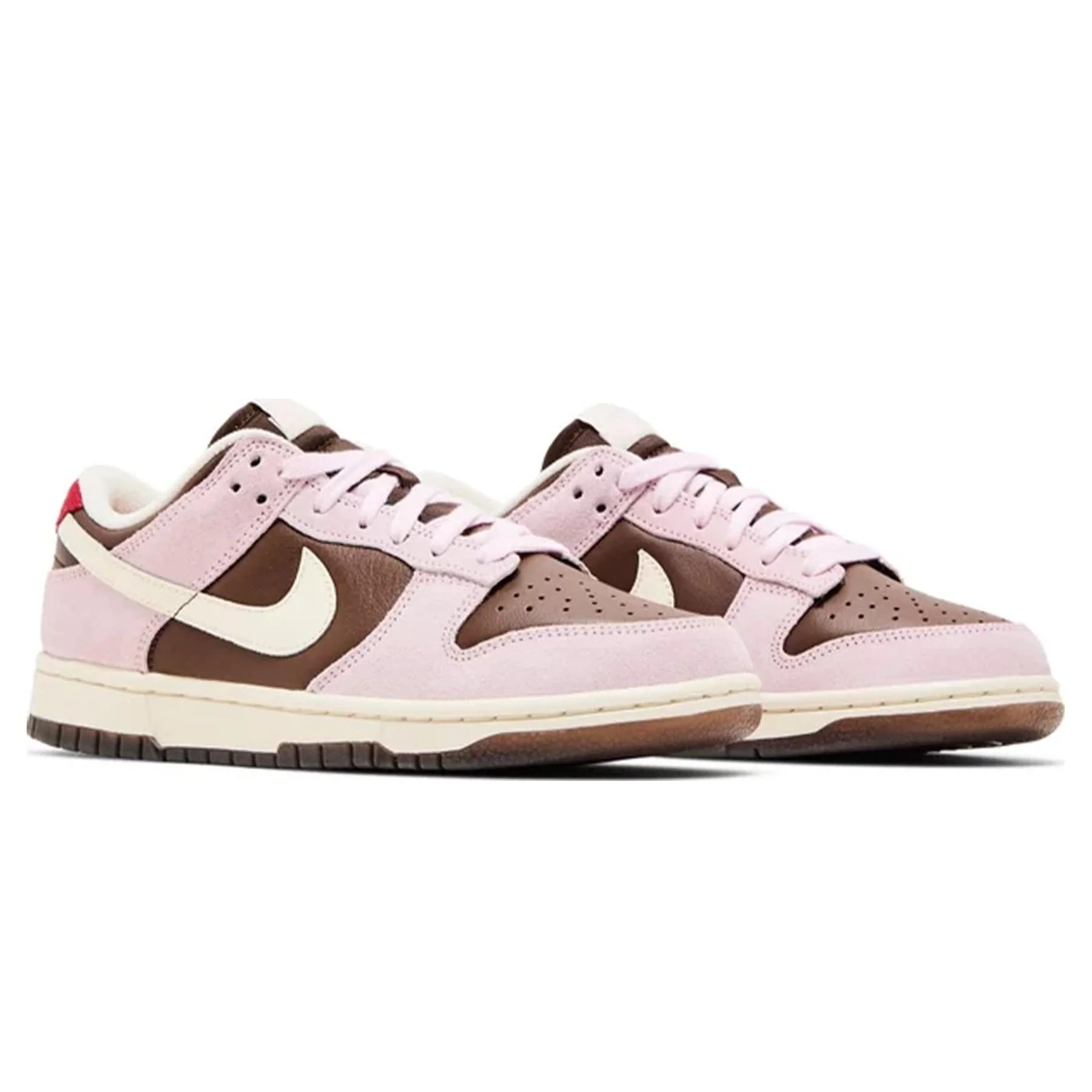 Nike Dunk Low Wmns 'Neapolitan' - Image 3