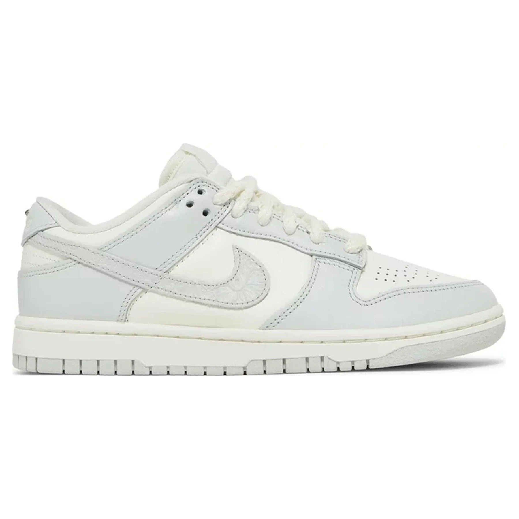 Nike Dunk Low Wmns 'Needlework' - Image 2