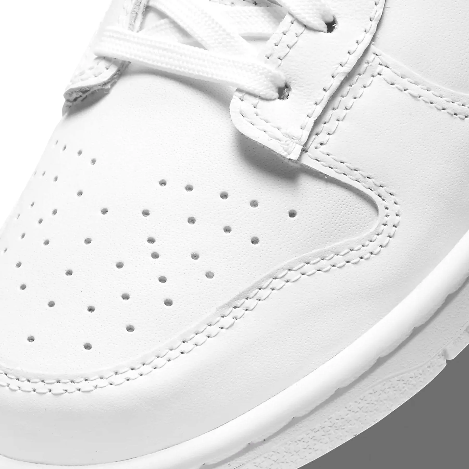 Nike Dunk Low Wmns 'Triple White' - Image 6