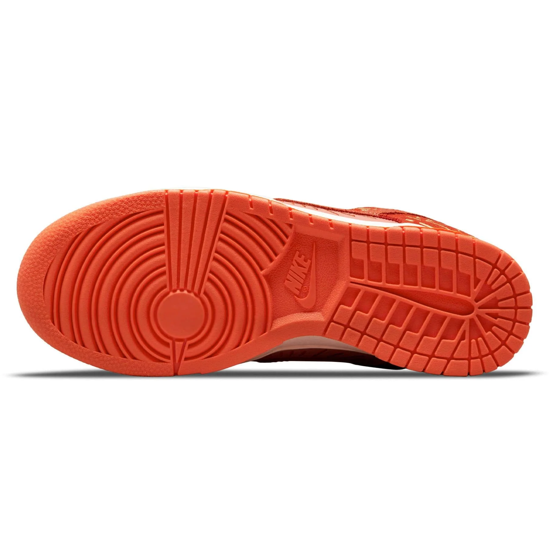 Nike Dunk Low Wmns 'Winter Solstice' - Image 5
