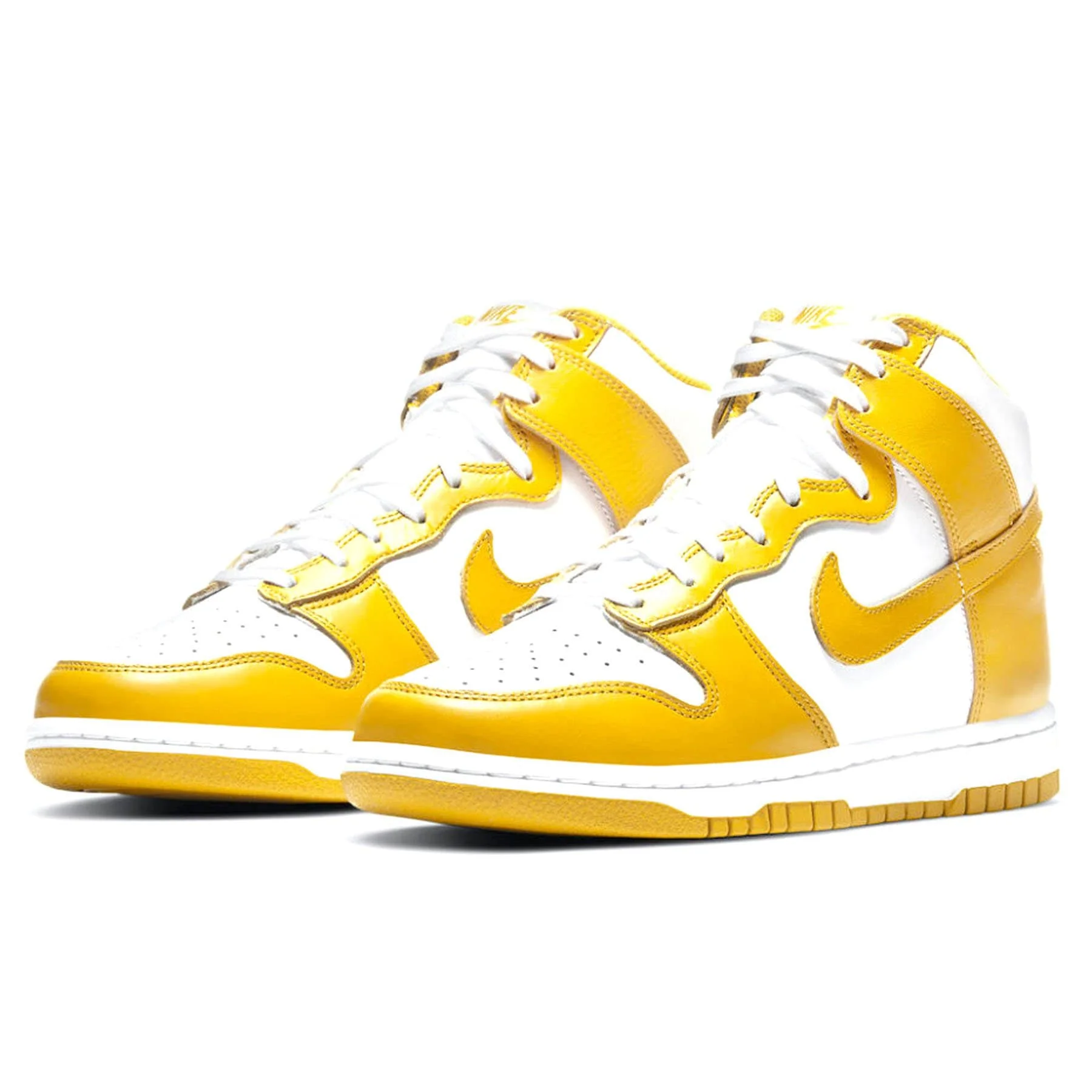 Nike Dunk Wmns High 'Dark Sulfur' - Image 2