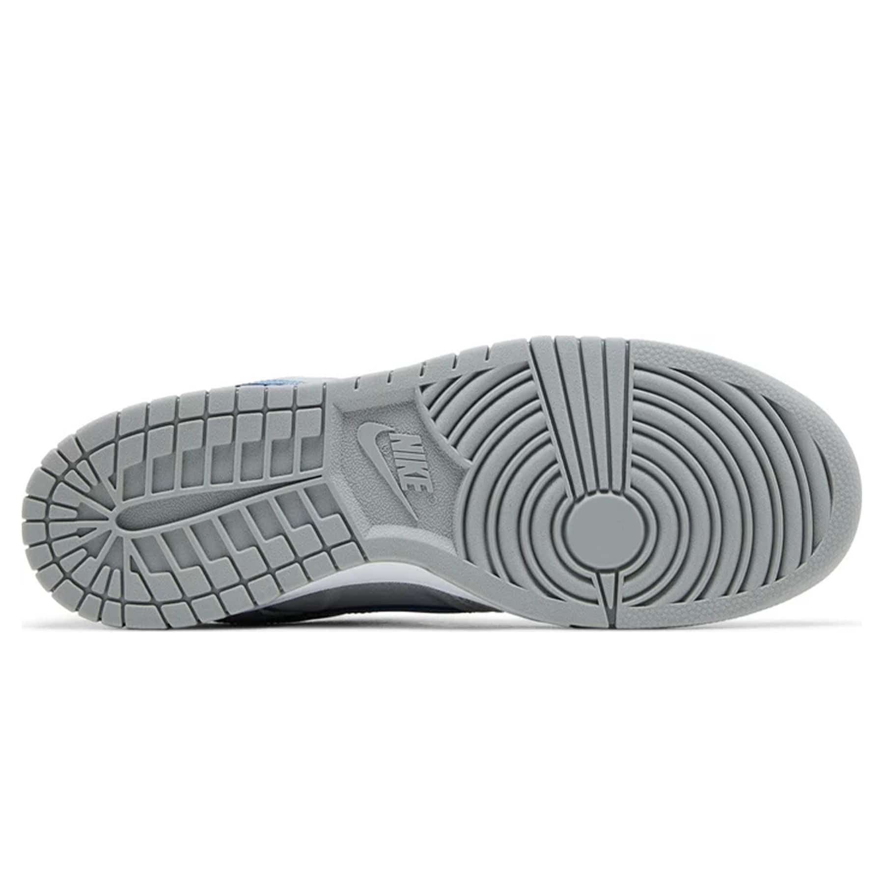 Nike Dunk Low 'Silver Surfer' 2024 - Image 2