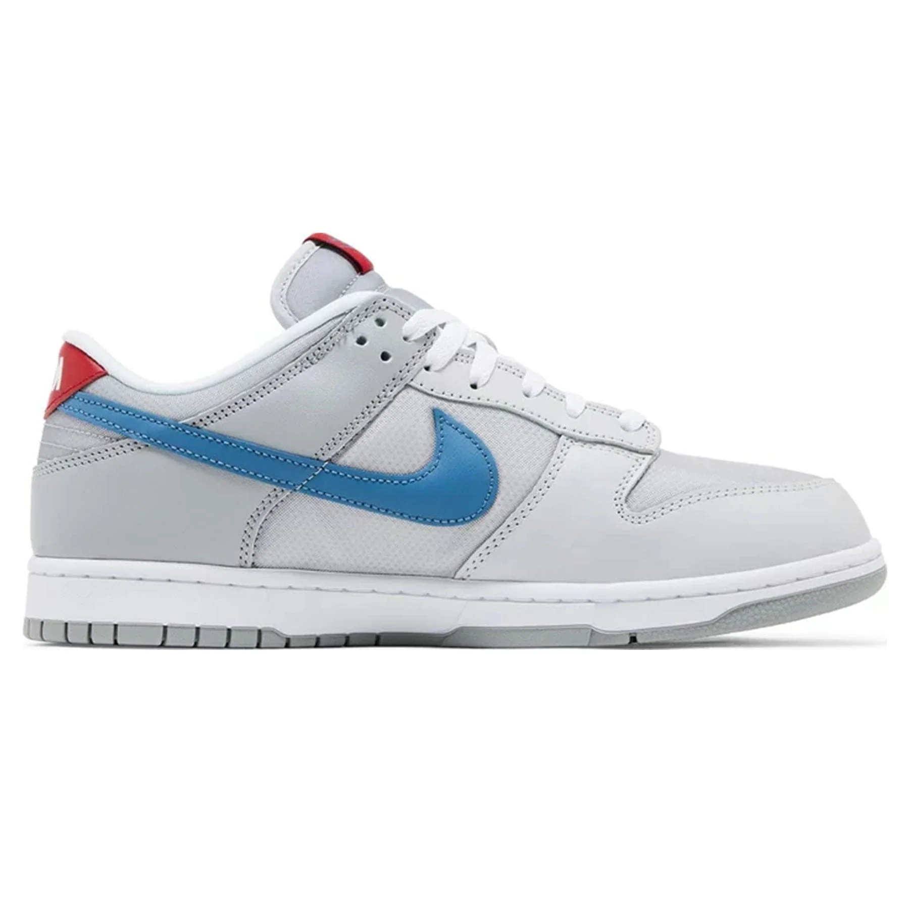 Nike Dunk Low 'Silver Surfer' 2024 - Image 4