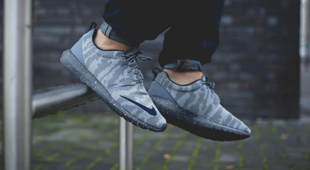 NIKE ROSHE NM FB Flat Silver & Obsidian - Image 6