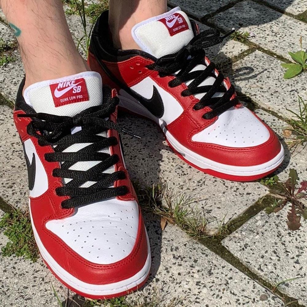 Nike SB Dunk Low Chicago - Image 6
