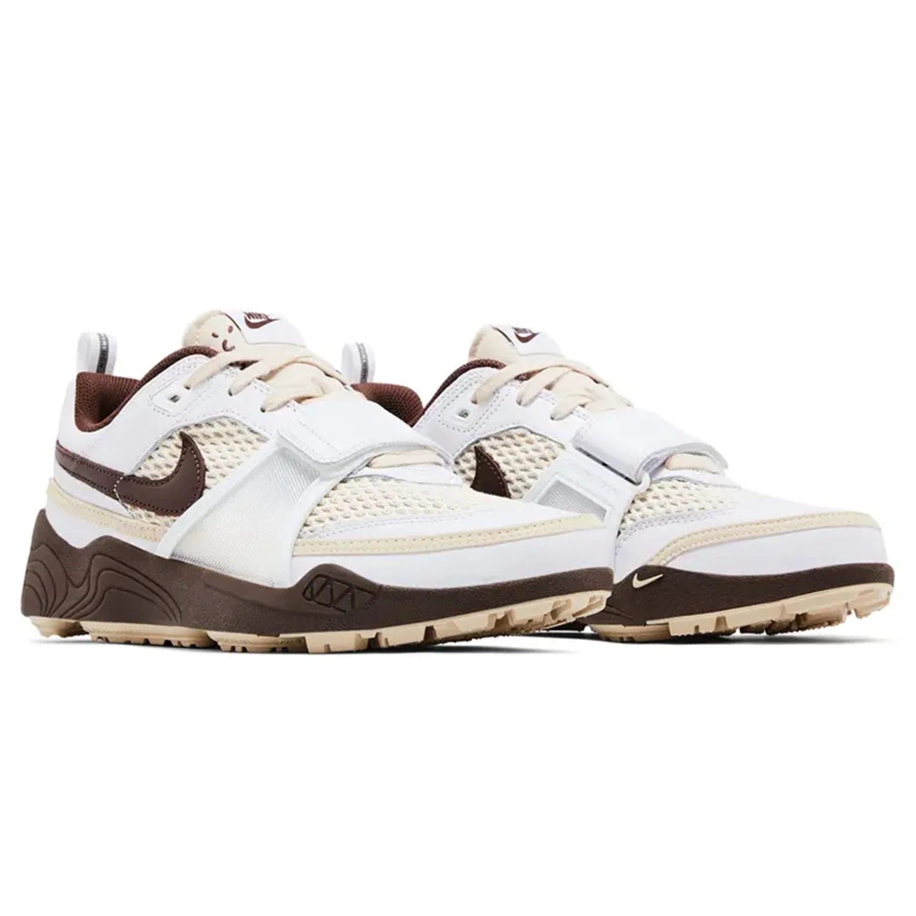 Travis Scott x Nike Zoom Field Jaxx 'Light Chocolate' - Image 3