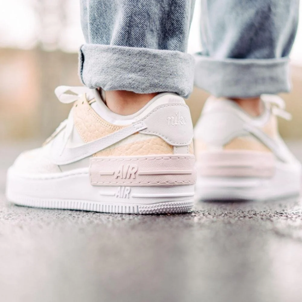Nike Wmns Air Force 1 Shadow SE 'Spruce Aura' - Image 7