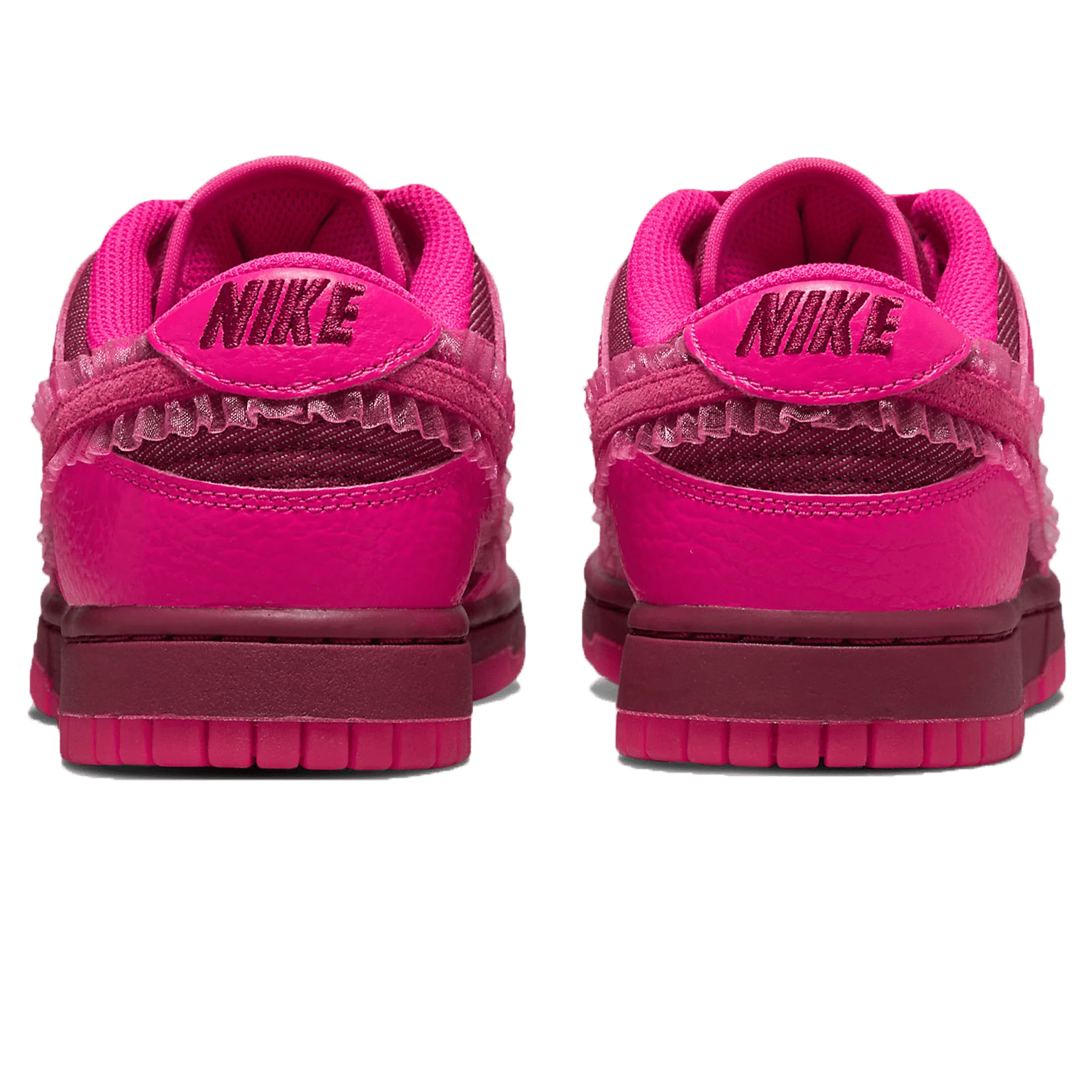 Nike Wmns Dunk Low 'Valentine's Day' - Image 3