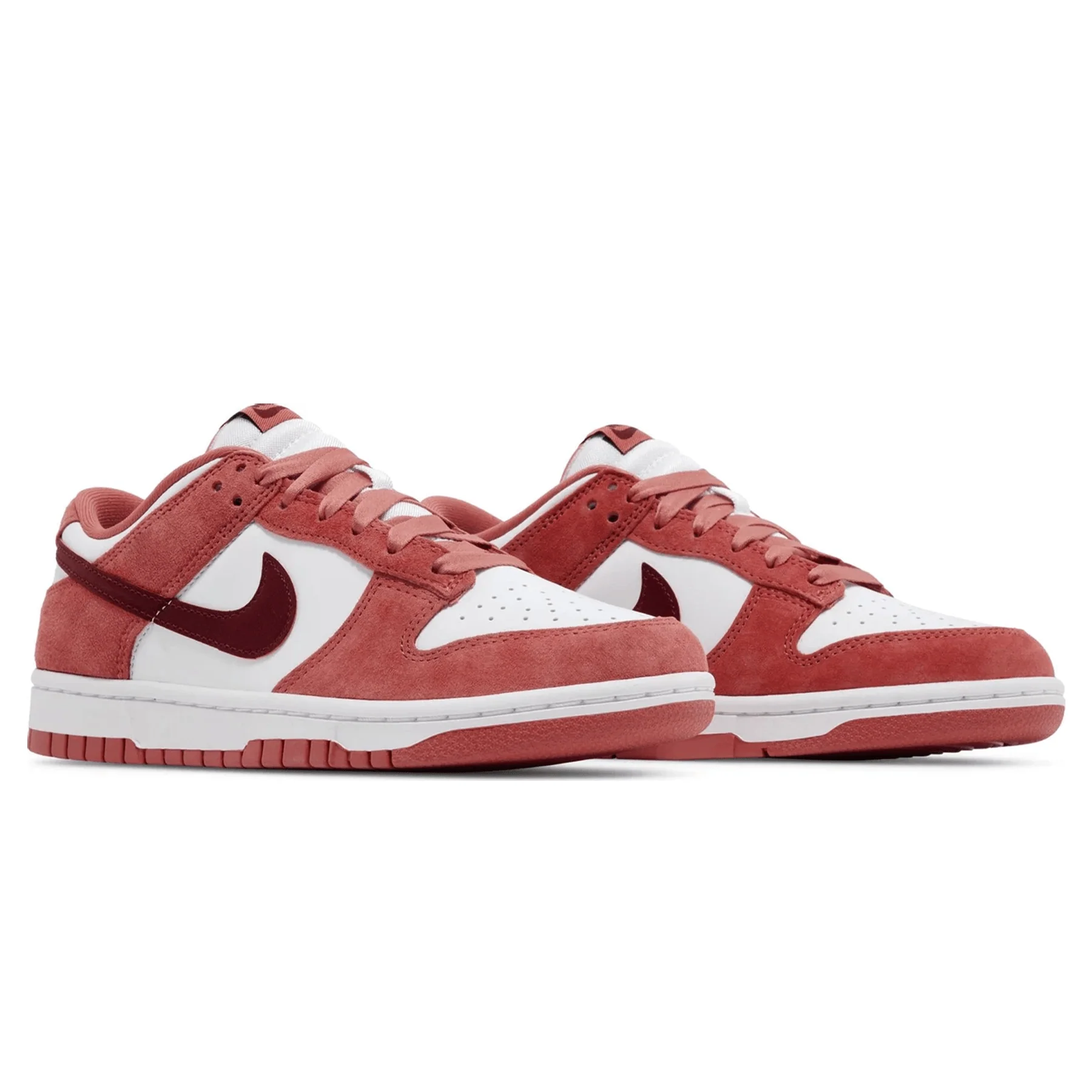 Nike Wmns Dunk Low 'Valentine's Day' 2024 - Image 2