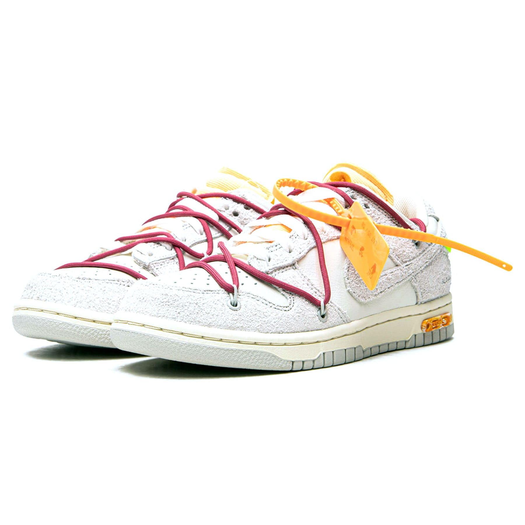 Off-White x Nike Dunk Low 'Lot 35 of 50' - Image 2