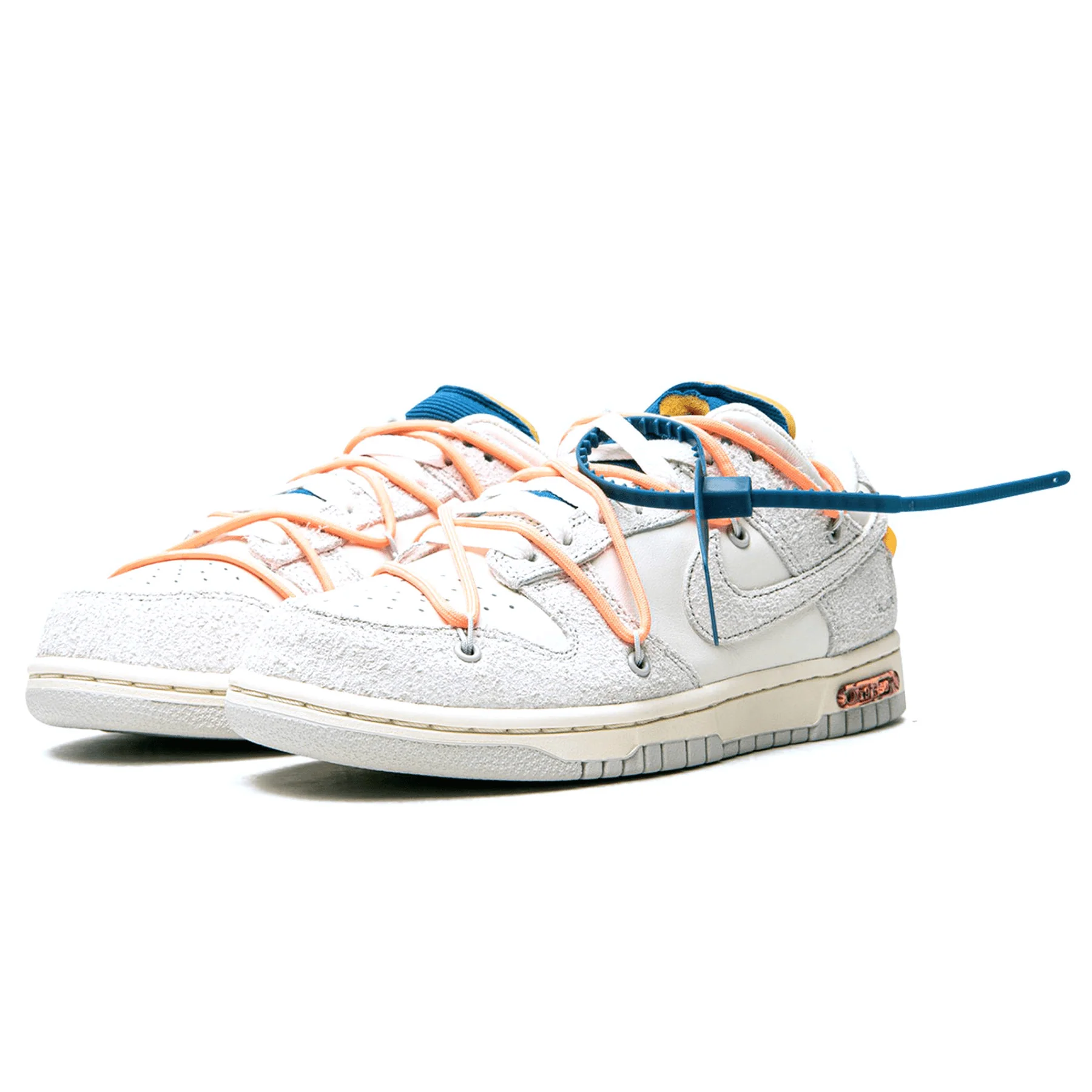 Off-White x Nike Dunk Low 'Lot 19 of 50' - Image 2