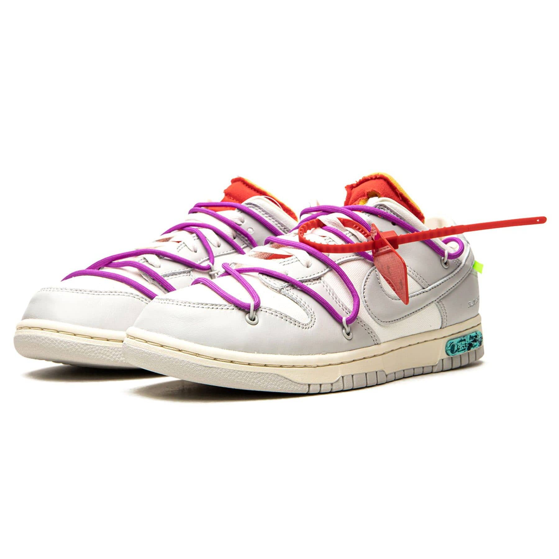 Off-White x Nike Dunk Low 'Lot 45 of 50' - Image 2
