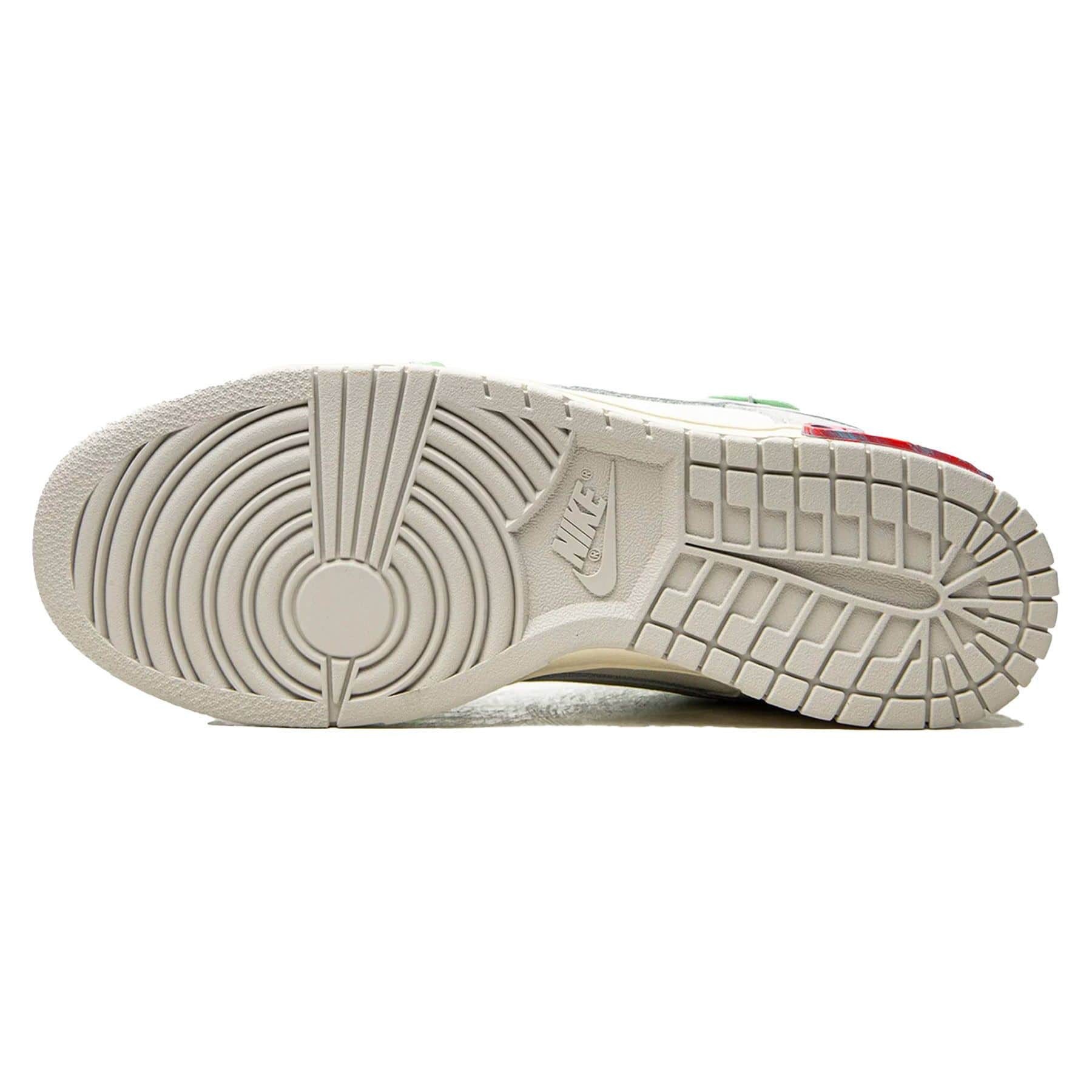 Off-White x Nike Dunk Low 'Lot 07 of 50' - Image 5