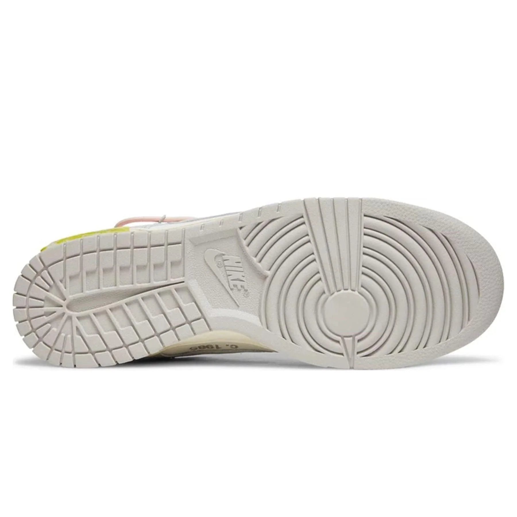 Off-White x Nike Dunk Low 'Lot 24 of 50' - Image 5
