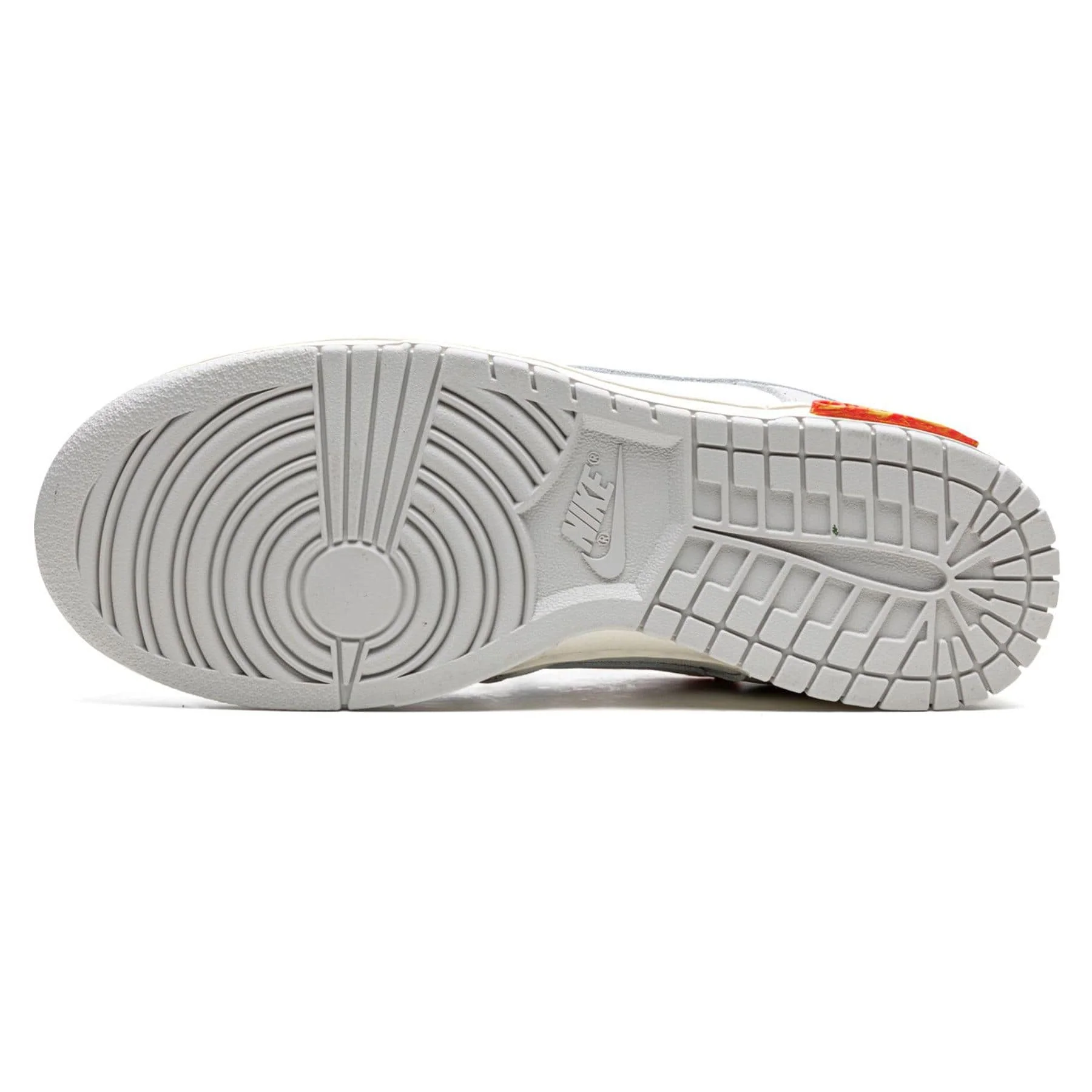 Off-White x Nike Dunk Low 'Lot 44 of 50' - Image 5