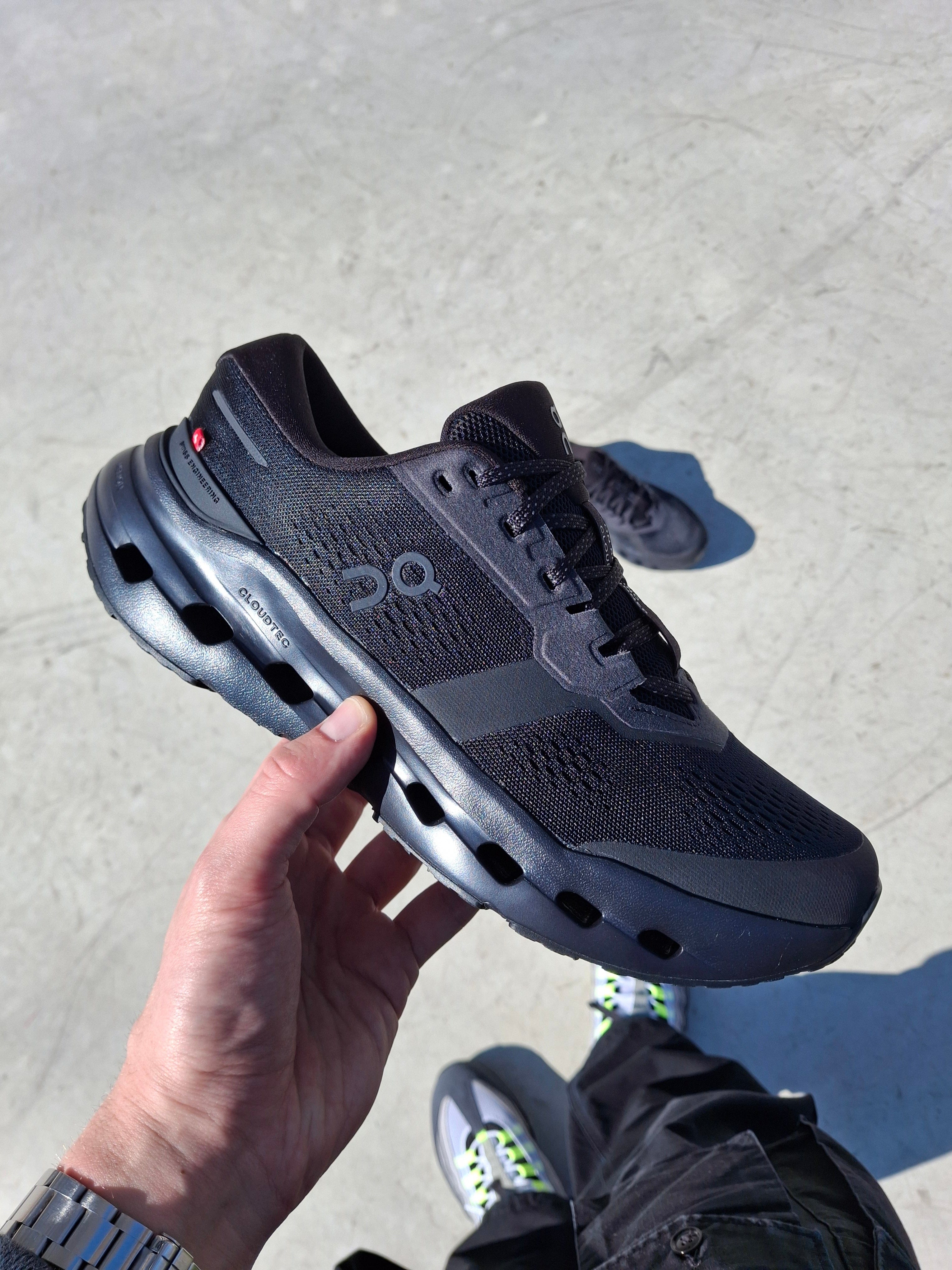 On Cloudrunner 3 'Black Black' - Image 8