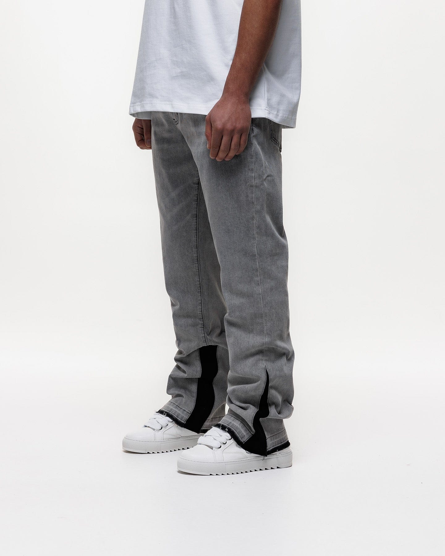 Magiri Pierre Flared Jeans 'Grey' - Image 5