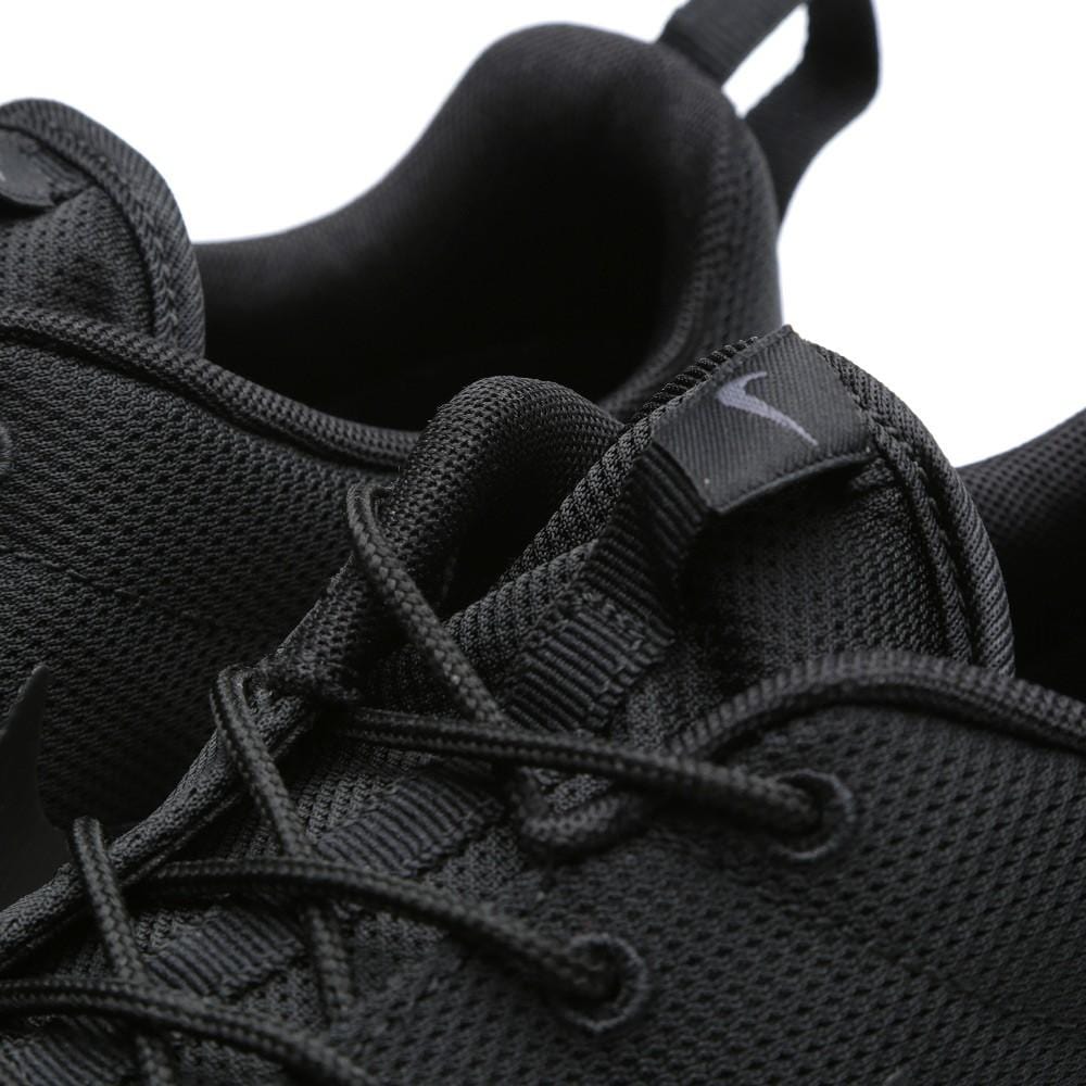 Nike Rosherun 'Triple Black' - Image 3