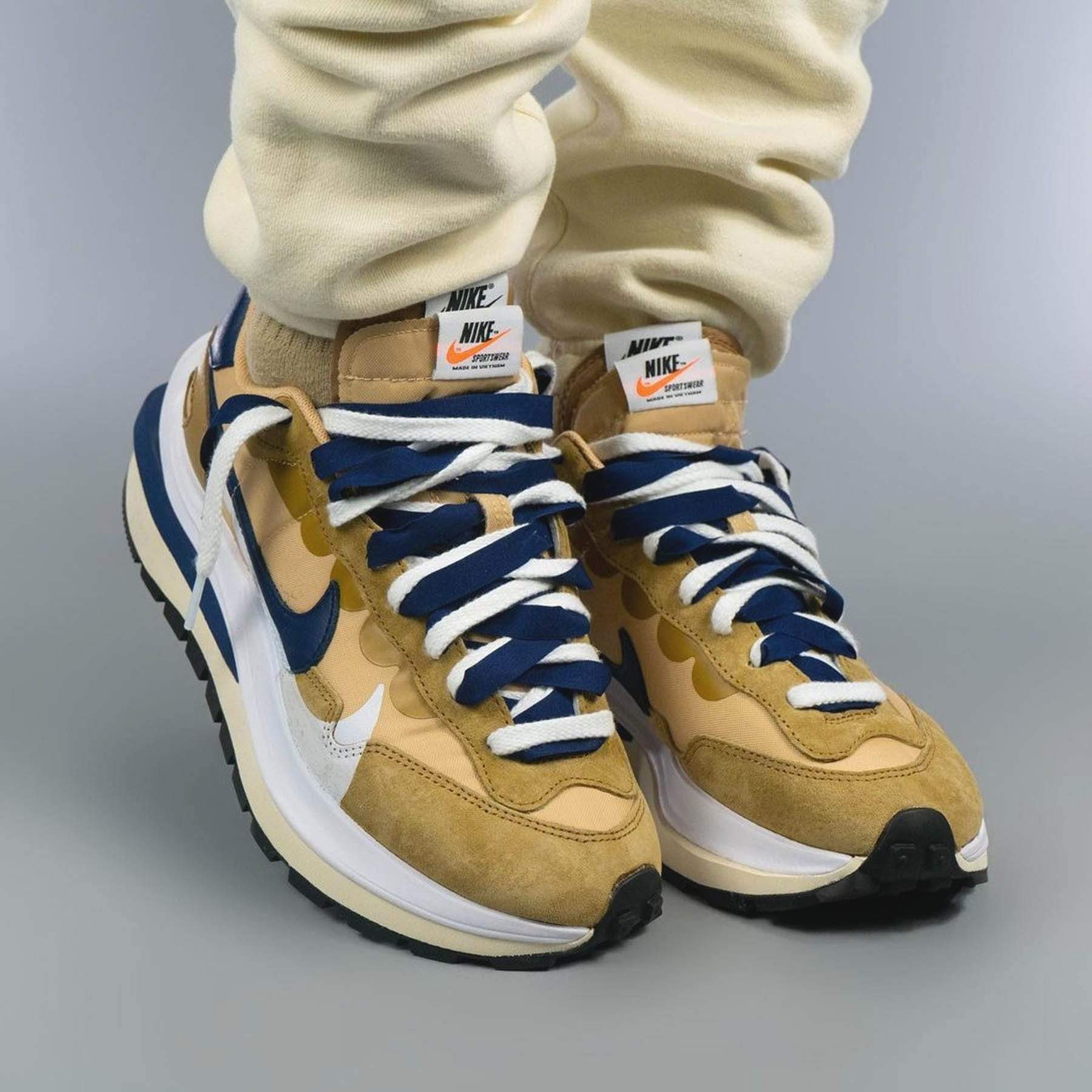 sacai x Nike VaporWaffle 'Sesame Blue Void' - Image 7
