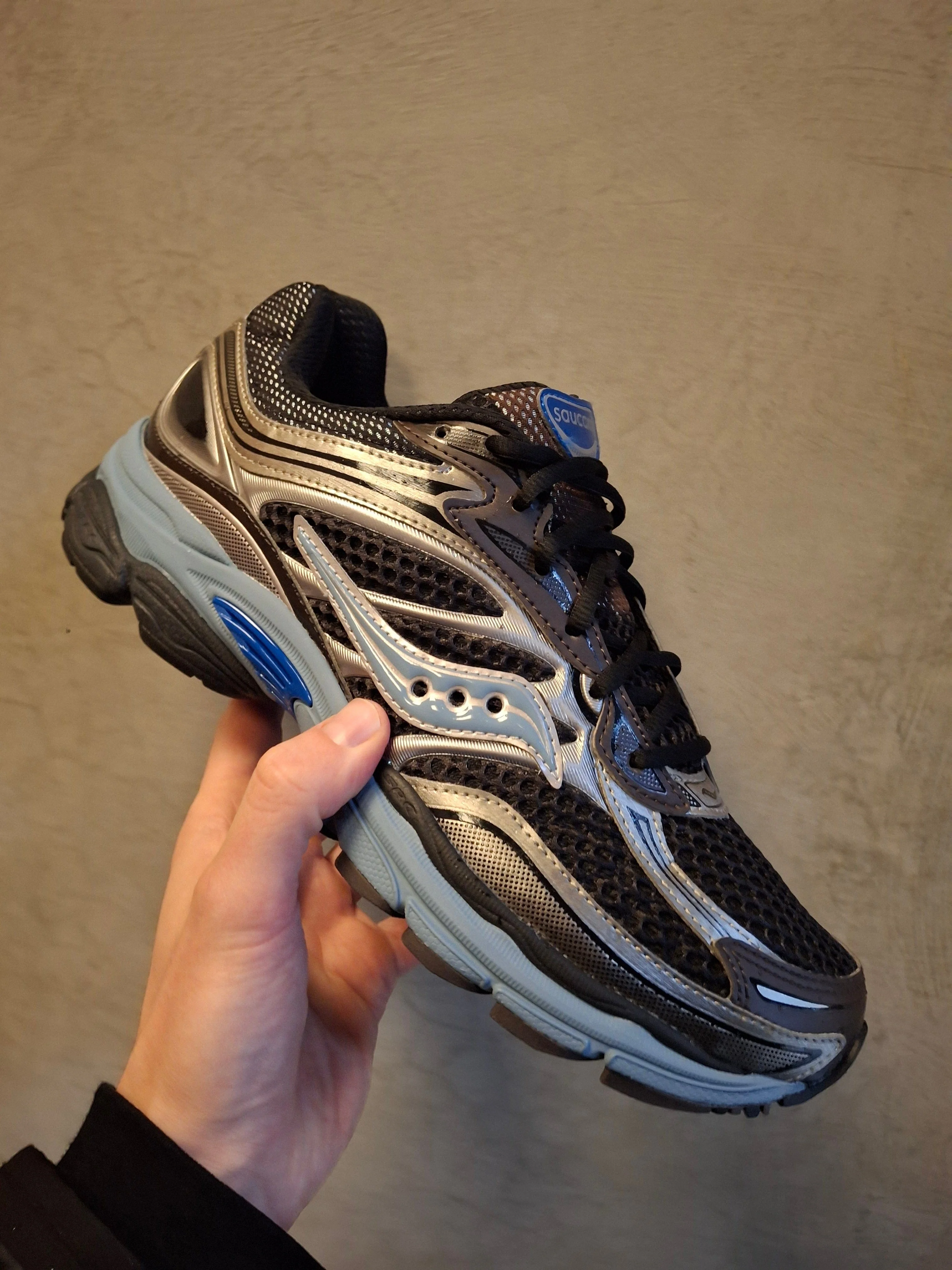 Saucony Progrid Omni 9 Disrupt 'Black Torte' - Image 7
