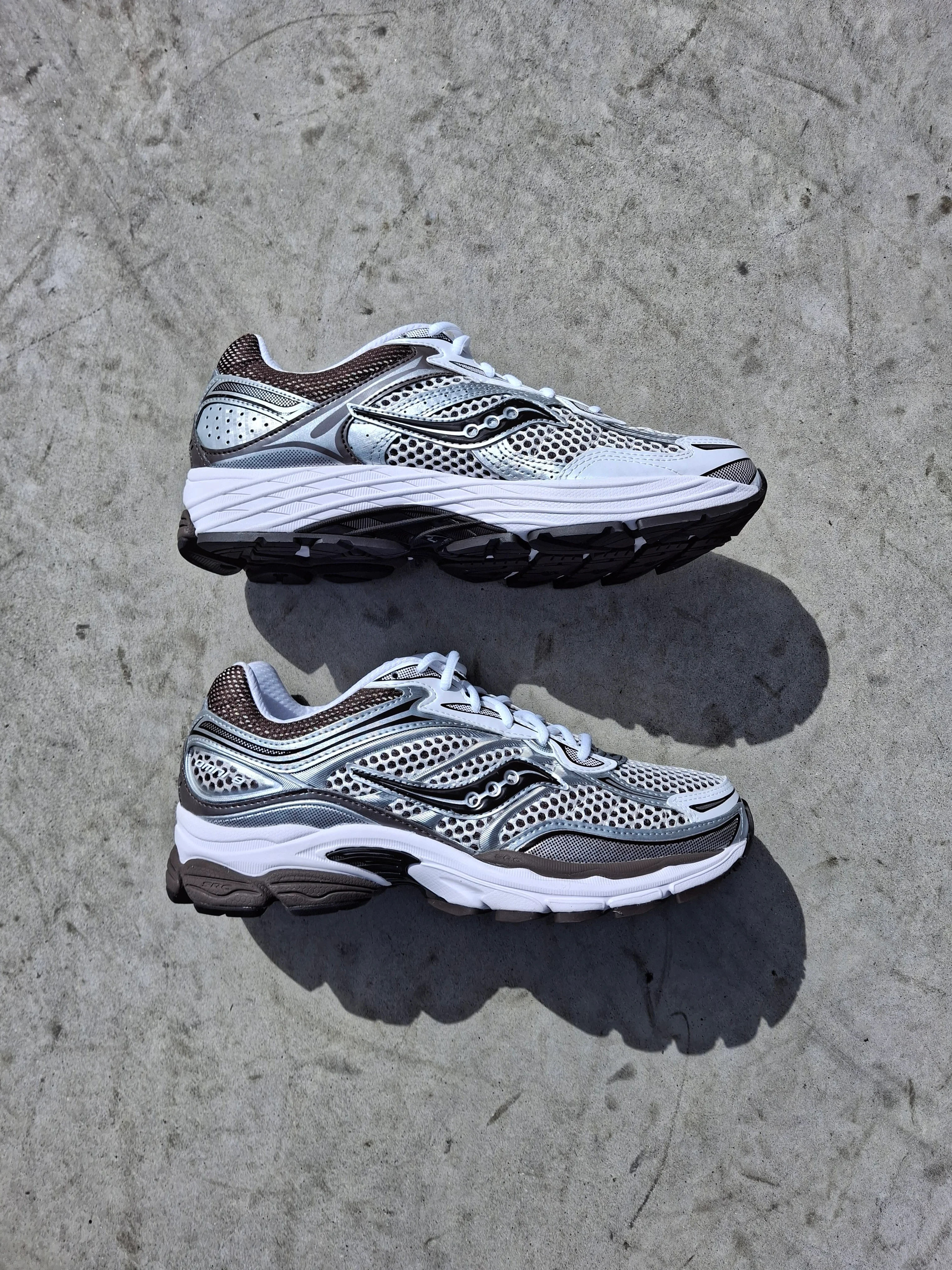 Saucony Progrid Omni 9 'White Brown' - Image 6