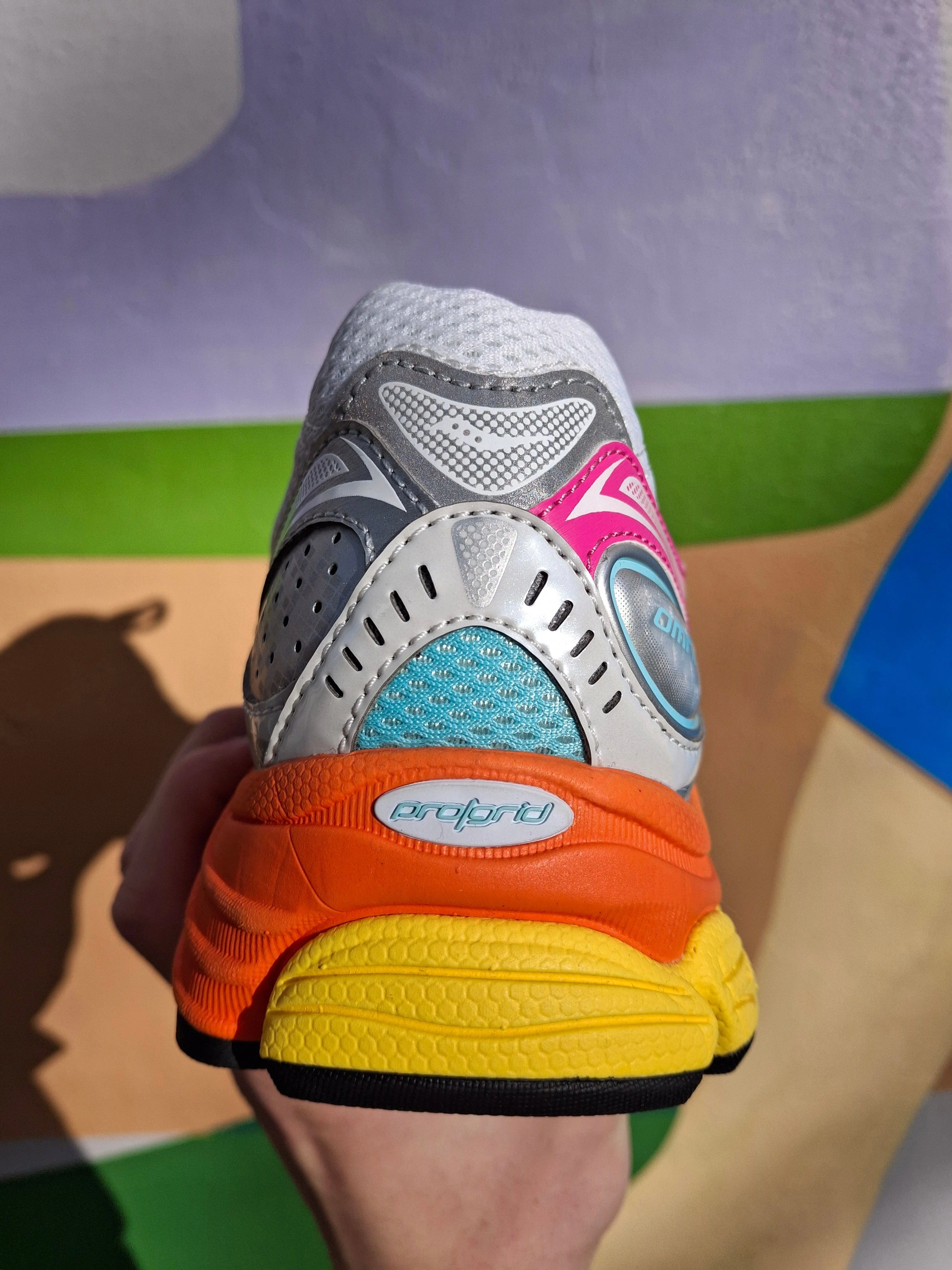 Saucony Progrid Omni 9 'White Multi' - Image 9