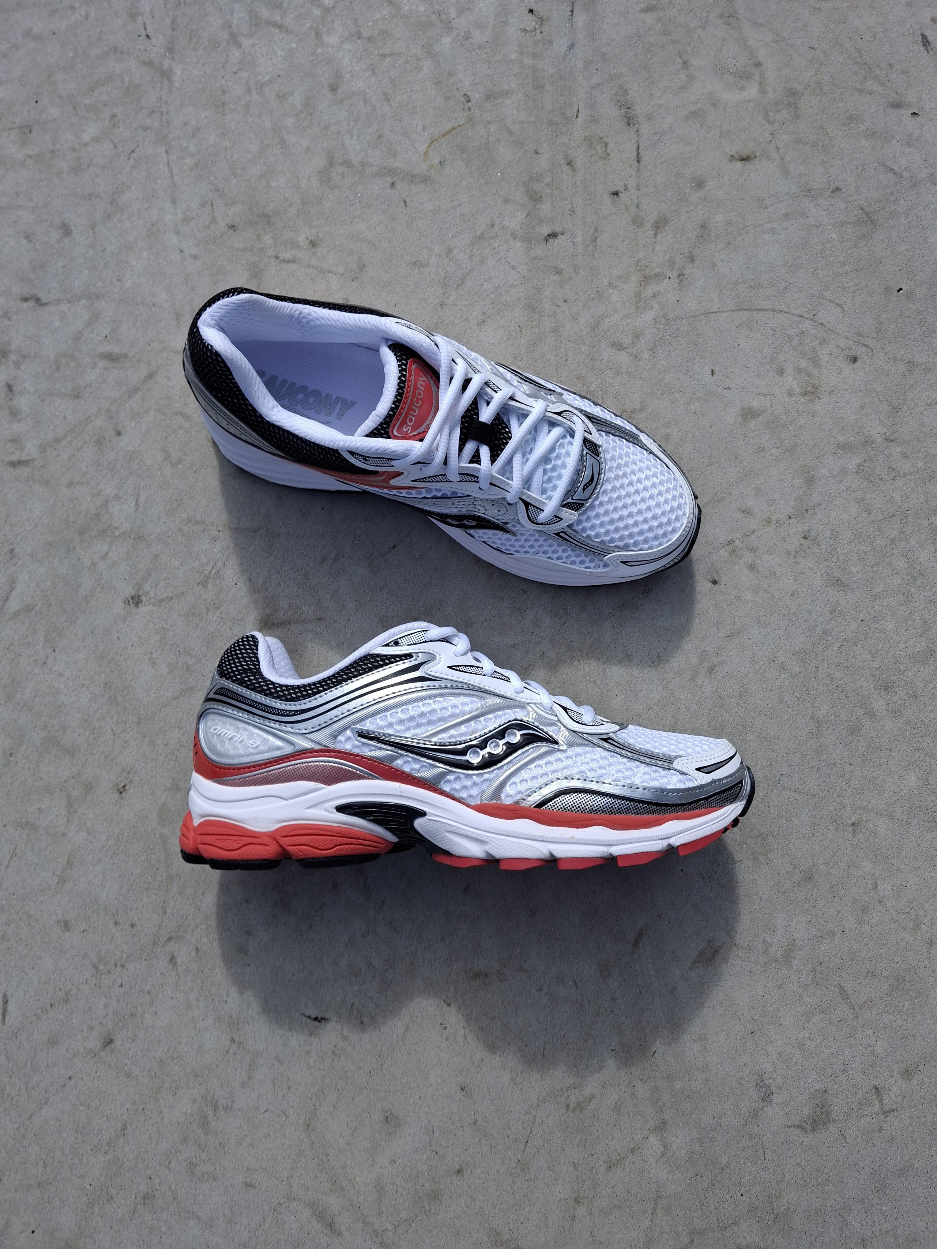 Saucony Progrid Omni 9 'White Red' - Image 7