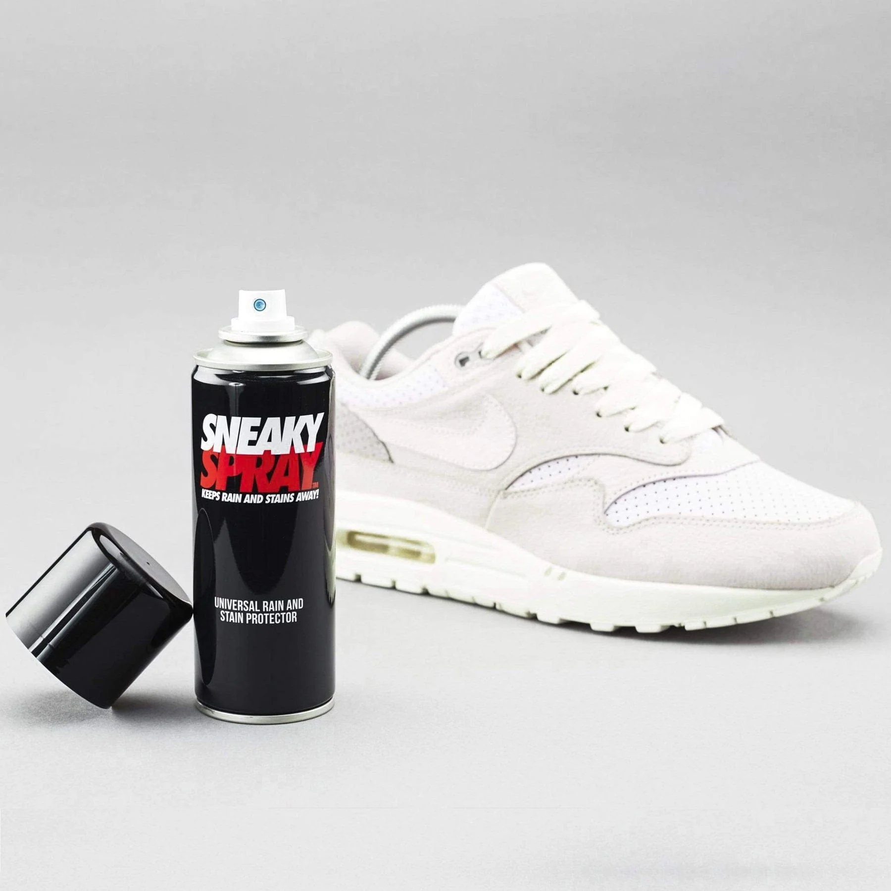 Sneaky Spray - Protector and Waterproof Spray - Image 3