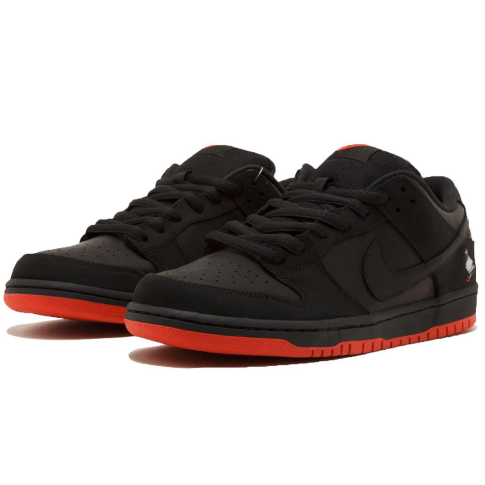 Staple x Nike SB Dunk Low Pigeon - Image 2