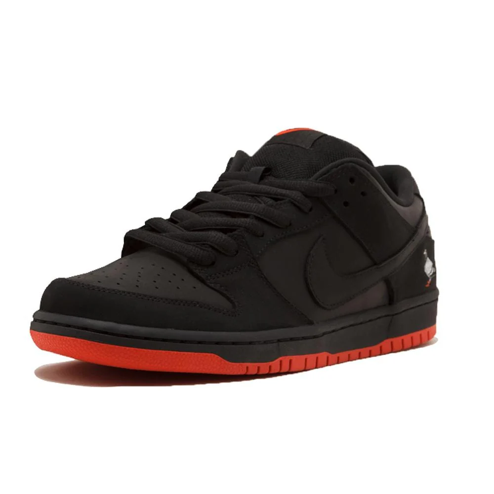 Staple x Nike SB Dunk Low Pigeon - Image 4