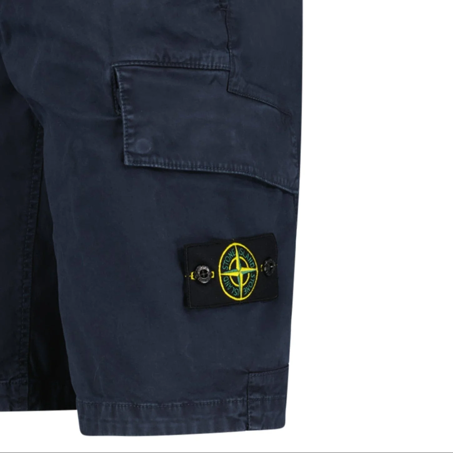 Stone Island Organic Cotton Stretch Broken Twill 'Old' Effect Cargo Shorts in Navy - Image 4