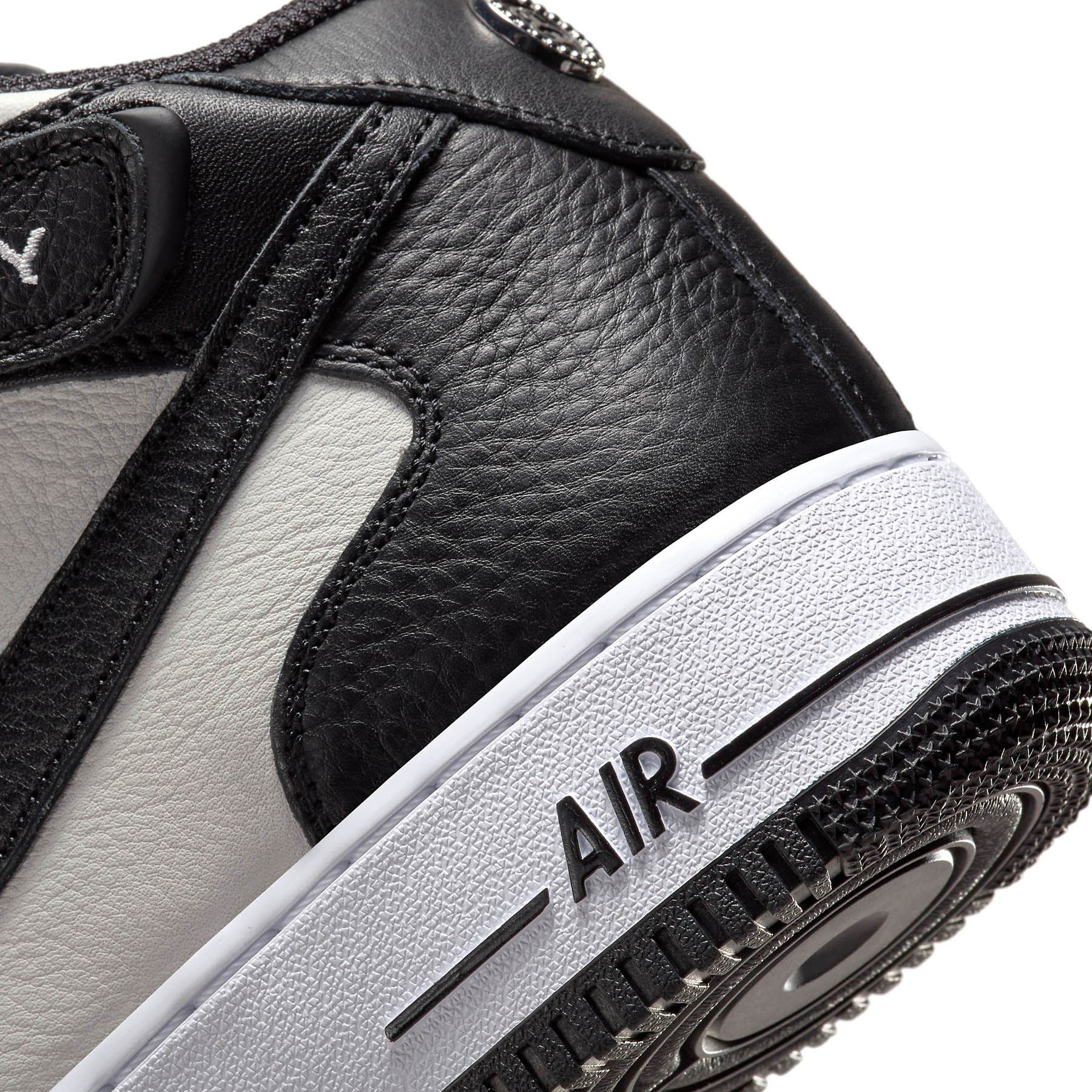 Stussy x Nike Air Force 1 Mid 'Black White' - Image 7
