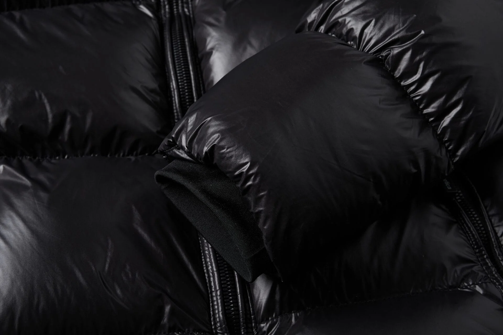 Helvetica Mountain Pioneers Summit Hooded Down Jacket - Image 12