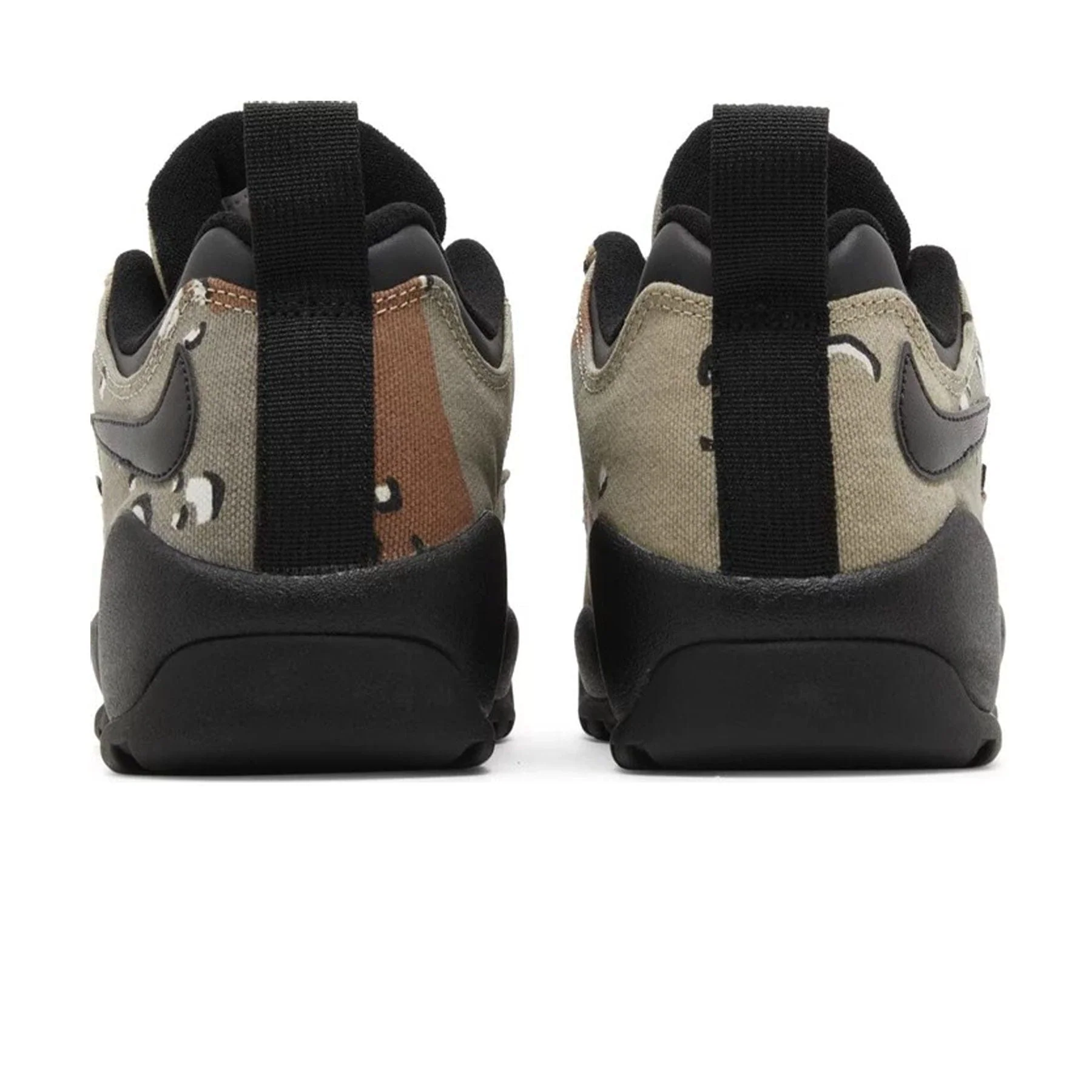 Supreme x Nike Darwin Low SB 'Desert Camo' - Image 4