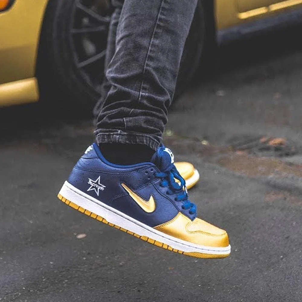 Supreme x Nike Dunk SB Low QS 'Metallic Gold' - Image 6