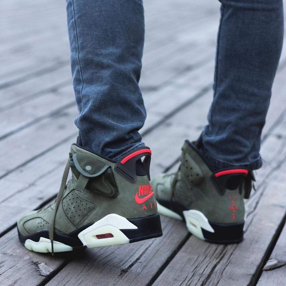 Travis Scott x Air Jordan 6 Retro 'Olive' - Image 6