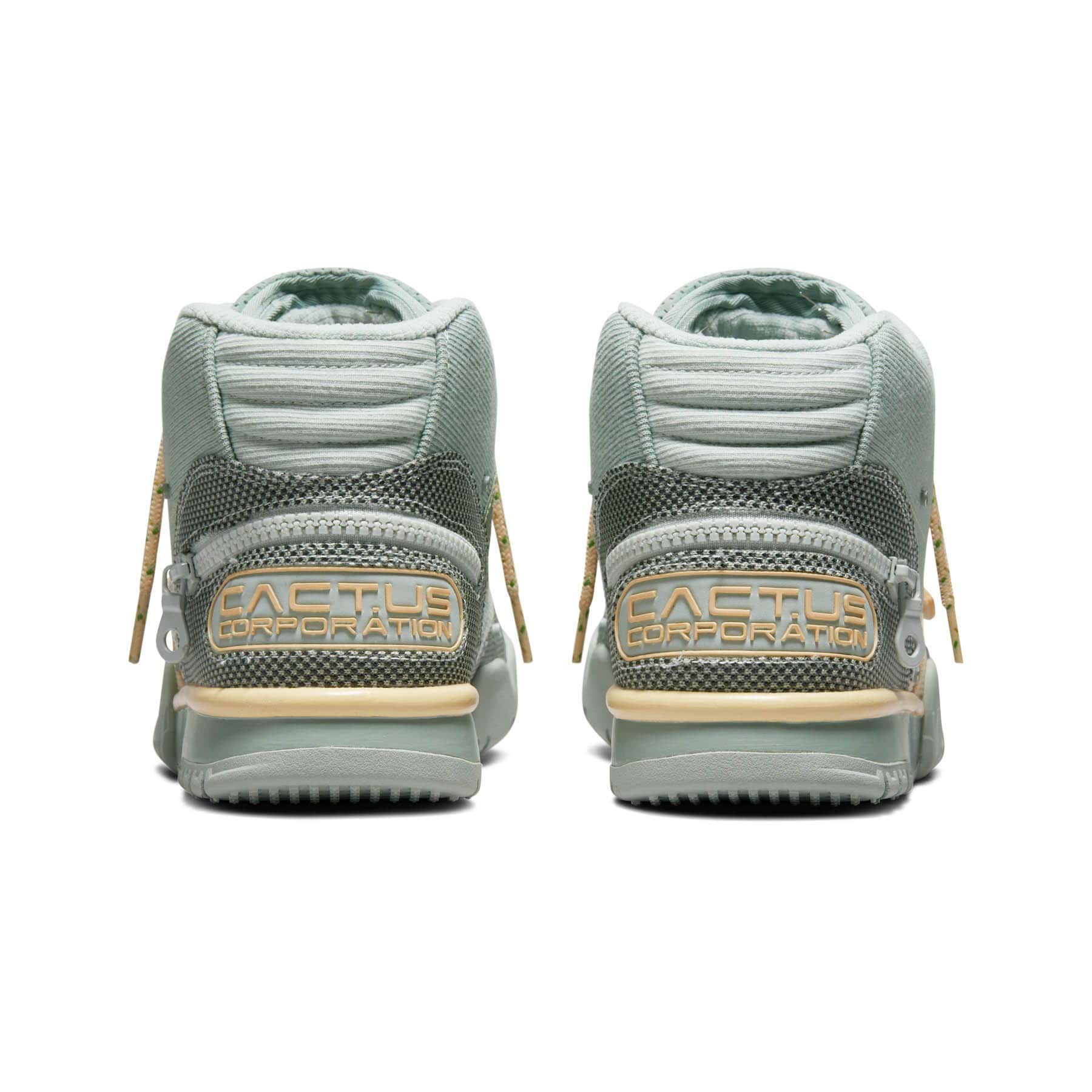 Travis Scott x  Nike Air Trainer 1 SP 'Grey Haze' - Image 4