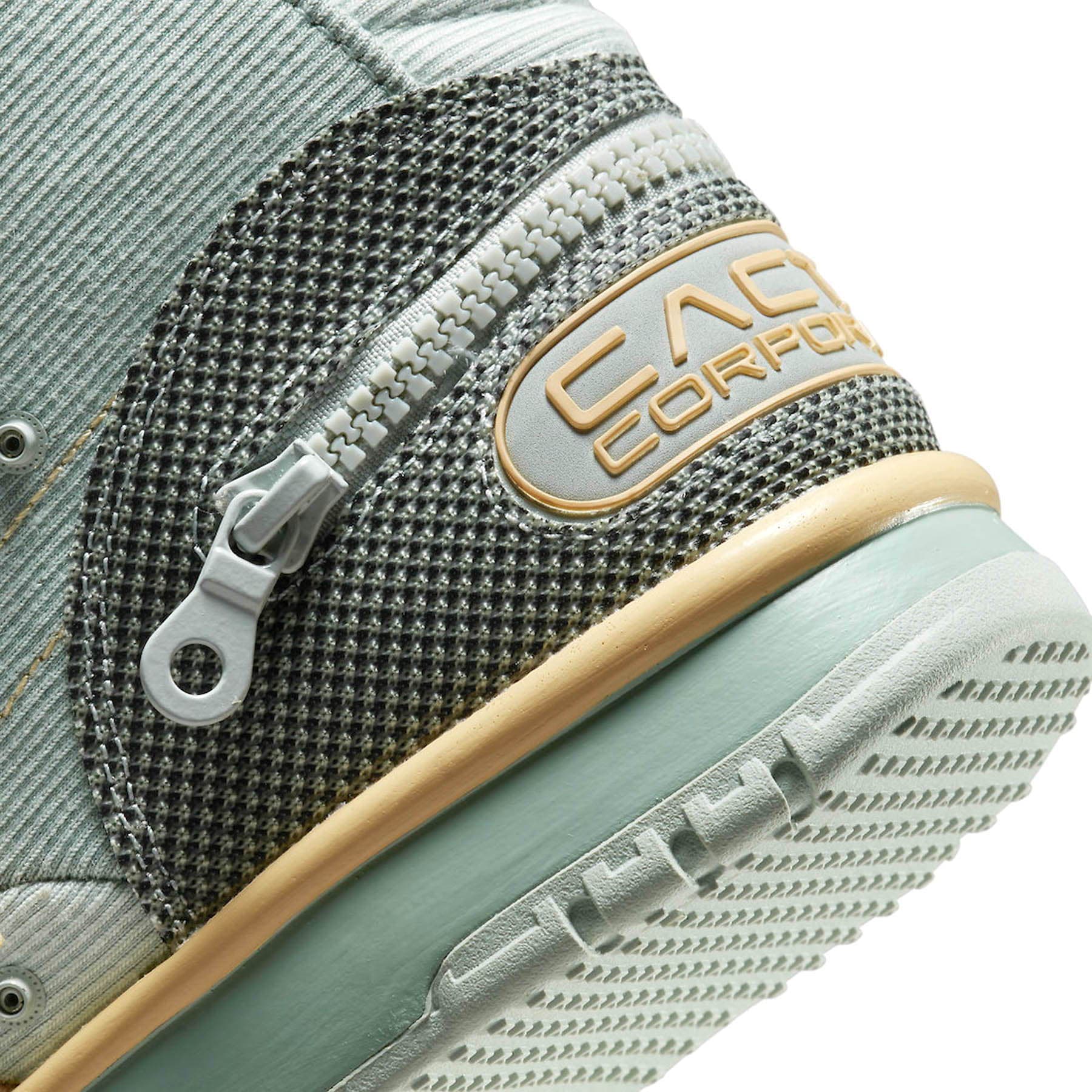 Travis Scott x  Nike Air Trainer 1 SP 'Grey Haze' - Image 7