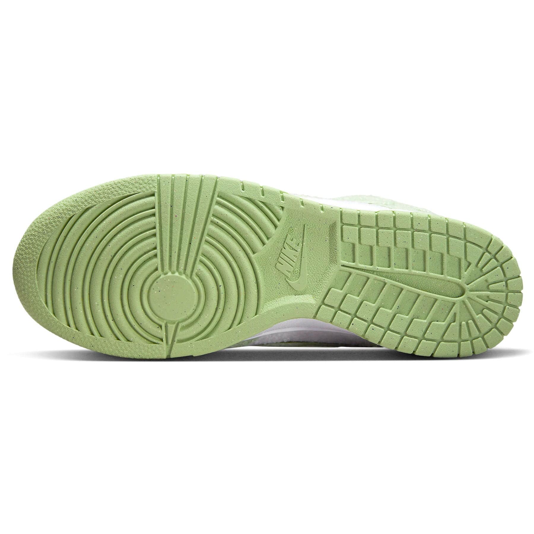 Nike Dunk Low SE Wmns 'Fleece - Honeydew' - Image 5