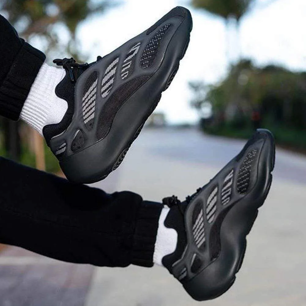 Yeezy 700 V3 'Alvah' - Image 6