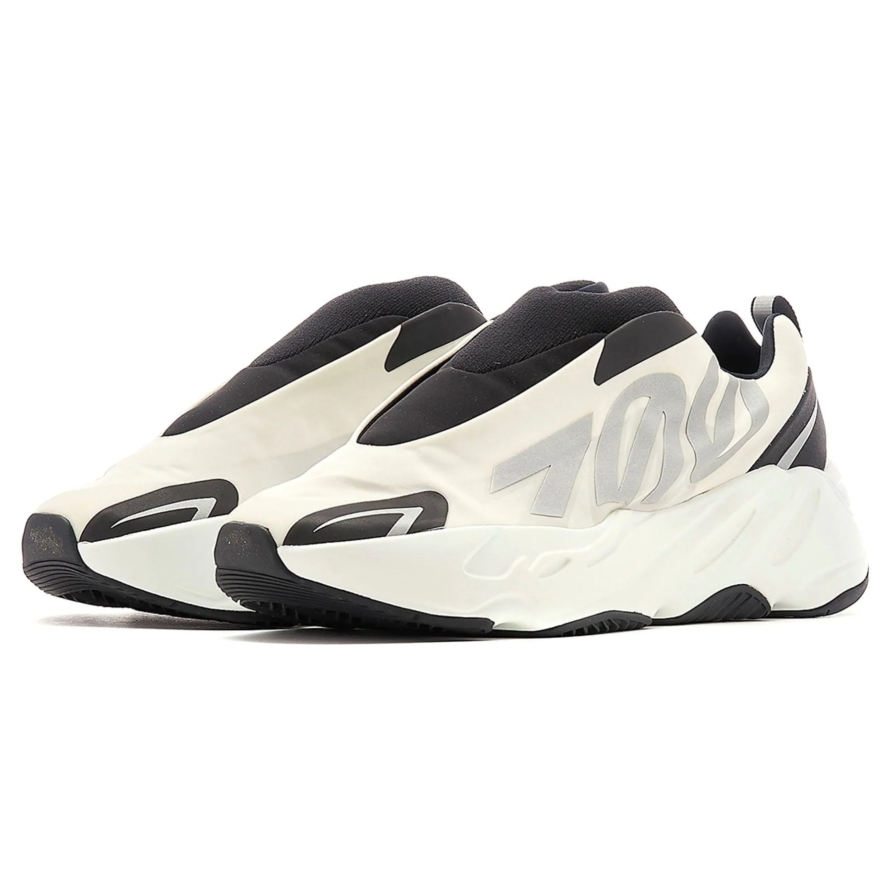 Yeezy Boost 700 MNVN Laceless 'Analog' - Image 2