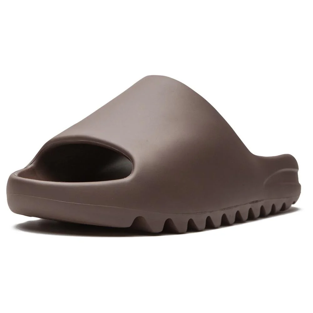 Yeezy Slides 'Soot' - Image 4
