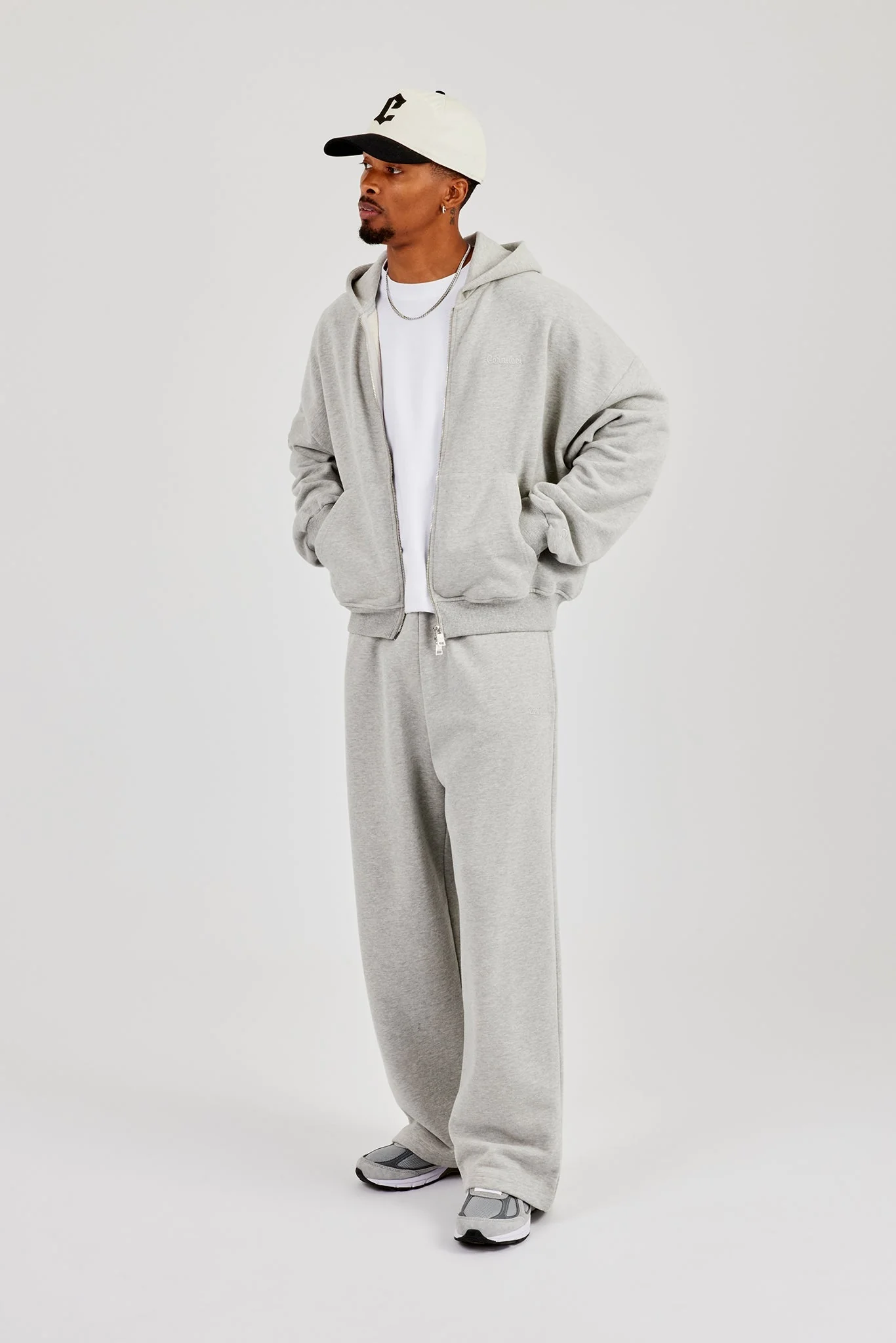 Cernucci Zip Through Boxy Hoodie & Baggy Fit Jogger - Grey Marl - Image 3